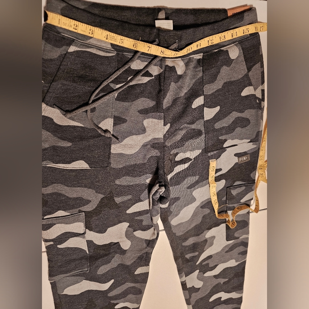 PINK Victoria's Secret Gray Camo Joggers
